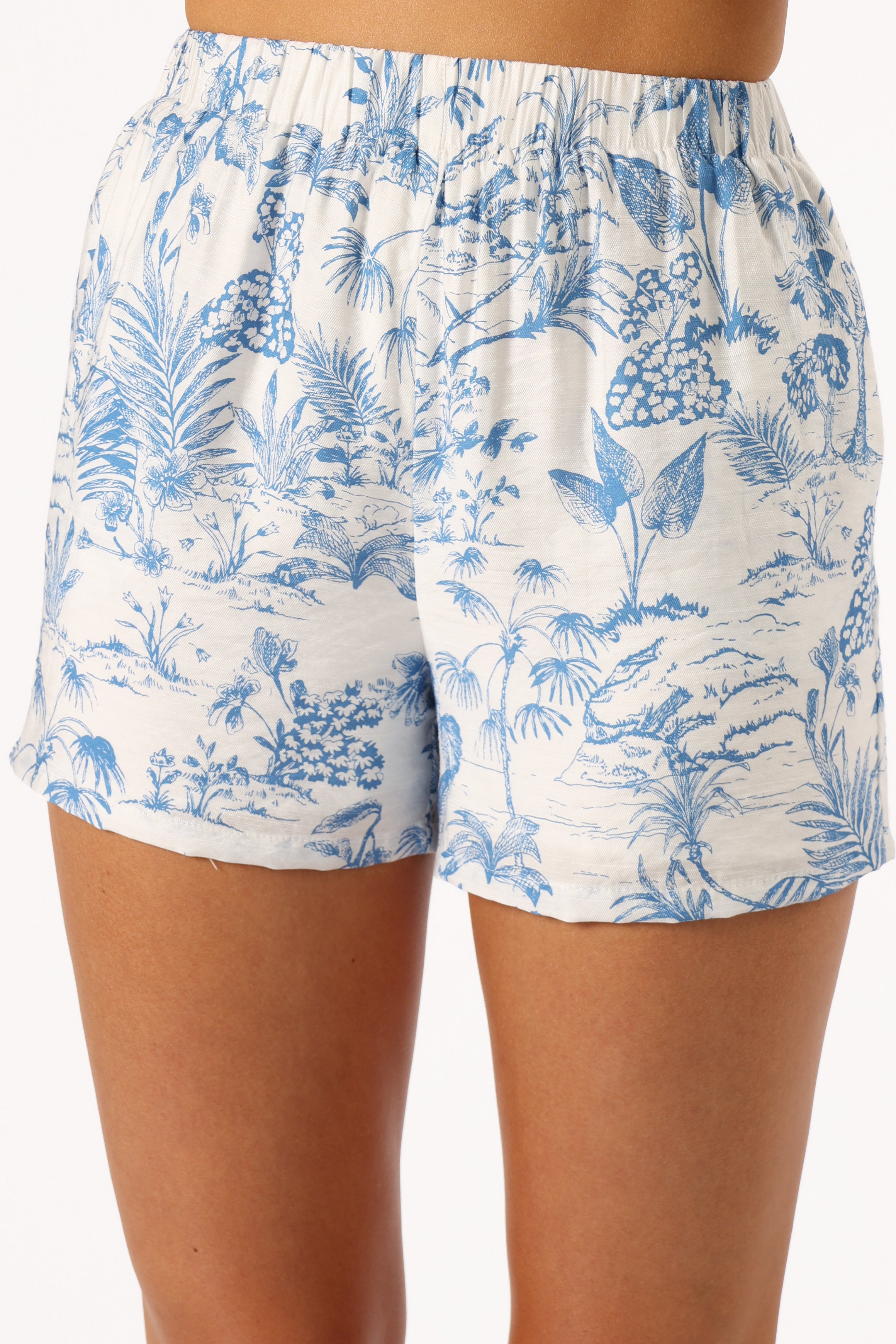 Faye Shorts - White Blue