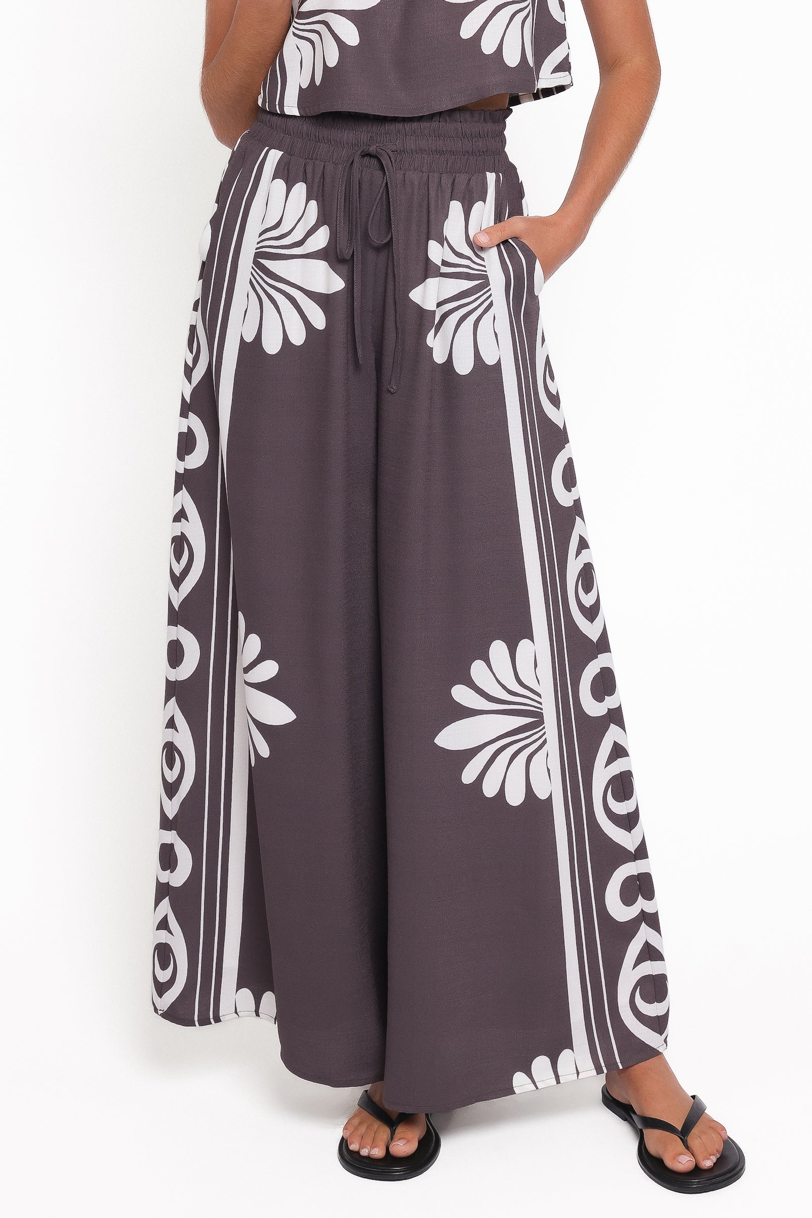 Timothy Set - Espresso